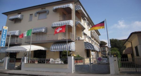 Hotel Perla Del Mare, Lido Di Camaiore